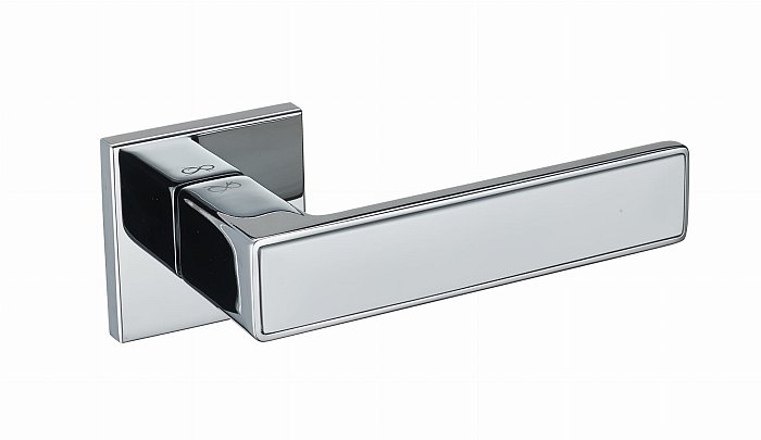 Concept KCK FIT 700/800 chrom/bílá - rozetové kování